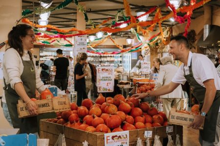 Lees meer over het artikel Drukbezocht feest voor 35-jarig bestaan